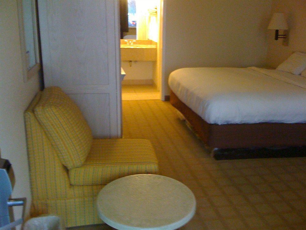 Americas Best Value Inn Hobby Airport Houston Zewnętrze zdjęcie
